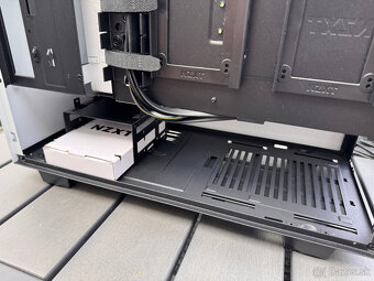 ATX PC skrinka - NZXT H510 matte white 2xFAN - 13