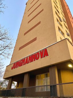 Moderná garsónka len 2 zastávky od centra BA - 13