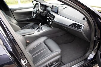 BMW Rad 5 Touring 530d xDrive A/T. - 13