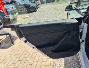 TESLA MODEL 3 LONG RANGE AWD - 13
