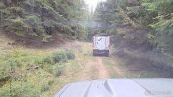 Obytná nadstavba na Pick Up, prives - 13