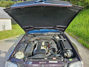 Mercedes-Benz R129 280 SL - 13