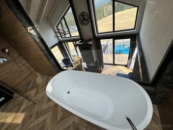 Luxusná chata s wellnessom priamo na svahu v Oravskej Lesnej - 13