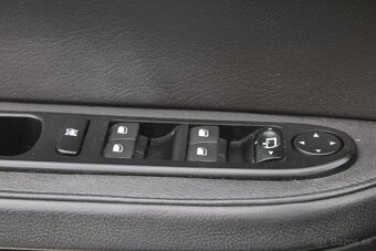 Peugeot 307 CC 1.6 - 13
