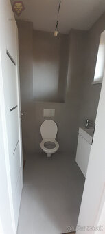 3 - izbový mezonet v bytovom dome v obci Banka, Piešťany - 13