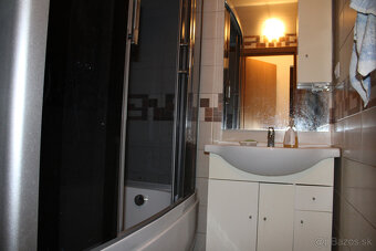 SPEKTRUM REALITY- Na Predaj 3-izbový byt, 72 m2 s loggiou, P - 13