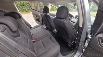 Peugeot 308 1.4 naj.147 000  - 13