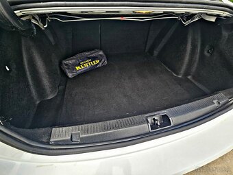 Renault Fluence 1,5 dCi/81kw RV.: 8/2014 - 13