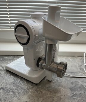 Bosch mum 4855/05 kuchynský robot 600w - 13