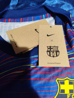 Dres Fc Barcelona Hráčsky Unikátny Farebný Nový s visačkami - 13