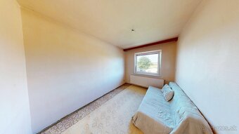 Priestranný rodinný dom – Mýtna Nová Ves - 13