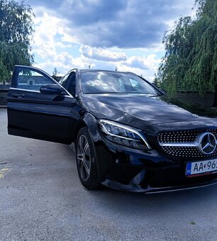 LUXUSNÝ 2020 MERCEDES COMBI C200D METALLIC BLACK FACELIFT - 13
