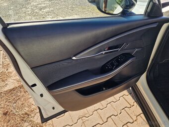 Mazda CX-30 e-Skyactiv 186k Homura A/T6 (benzín) kup.SR - 13