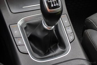 Hyundai i30 Fastback 1.4 T-GDi Style - 13