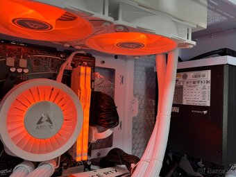 Ryzen 7 9800X3D\32GB\RTX 3080\SSD\850W Zdroj - 13