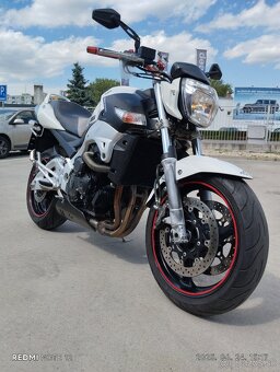 SUZUKI GSR 600 - 13