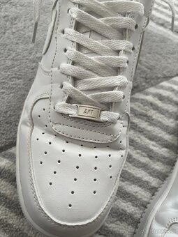 Nike Air Force 1 Biela/White 45 - 13