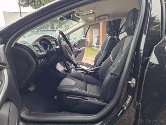 Volvo V40 D2 2.0L 120k Geartronic Momentum (diesel) - 13