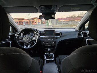 Kia ceed SW 1,6CRDI 2019 - 13