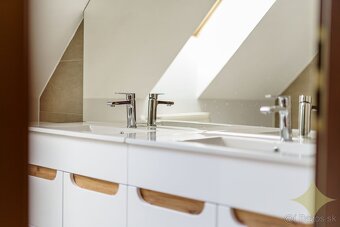 Exkluzívne na predaj krásny mezonetový 5 izbový byt o výmere - 13