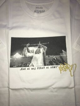 TRIČKÁ veľ. M - 13