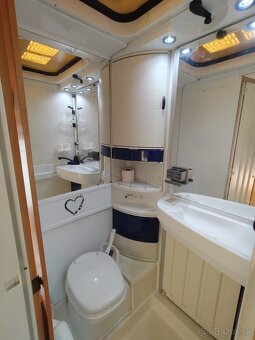 Obytný automobil HYMER B544 - 13