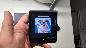 Samsung Galaxy Z Flip 5 tmavý 256GB - aj vymením - 13