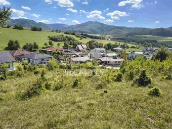 Na predaj STAVEBNÝ pozemok- Pružina - 13