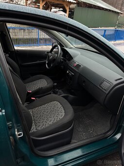 Škoda Fabia 1.2 HTP 2006 40kW benzín - 13