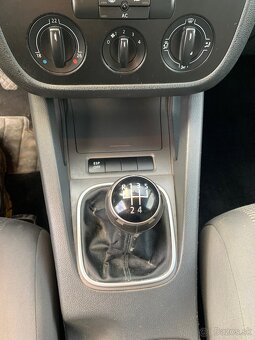 Volswagen Golf V Variant - 13