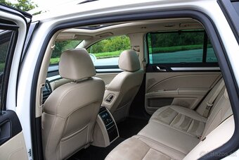 Škoda Superb Combi 2.0 TDI CR Business - 13