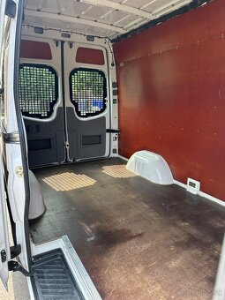 Volkswagen Crafter 2.0 tdi 100kw 2016 Klima Tempomat - 13