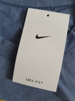 Tričko Nike Dri-Fit Chameleón - 13