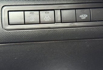 Peugeot 308 Bre1.5 BlueHDi 130 S&S GT Line 8 / Možný odp DPH - 13