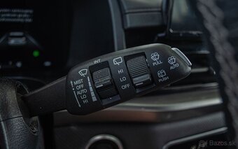 SsangYong Rexton 2.2 e-XDi 148kW 2024 - 13