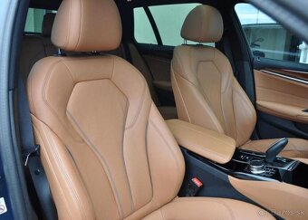 BMW Řada 5 530xD M-SPORT ČR 1.MAJ PANOR. 210 kw - 13