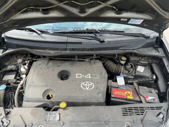 Toyota Corolla Verso 2.2 D, 7 miest na sedenie - 13