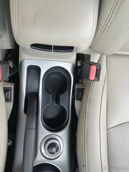 MITSUBISHI OUTLANDER 130kw - 13