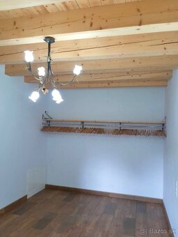 Novostavba, v ktorej sa spája tradícia a štýl - 13