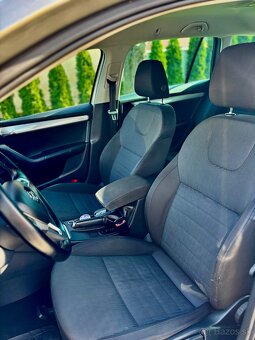 Skoda octavia 3 2.0 TDi 110 kW Dsg EDITION - 13