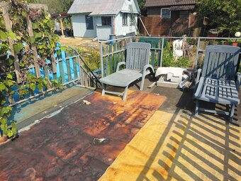 Záhrada s chatou Prievidza - 13