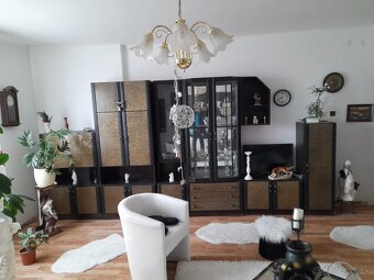 Na predaj veľký 5-izbový RD v obci Čierna Voda - 13