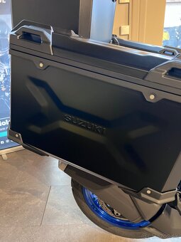 Suzuki V STROM 800DE - 13