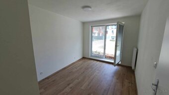 2-izb. byt s veľkou predzáhradkou - novostavba - NOVÝ MARTIN - 13