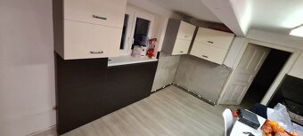 Nábytok na mieru - 13