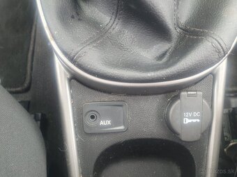 Alfa Romeo Mito 0,9 TwinAir Distinctive - 13