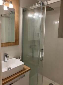 Slnečný 2-izbový byt na prenájom Košice - Hlinkova ulica - 13