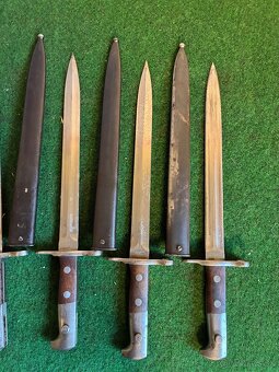 Švajčiarsky bodák bajonet smith rubin - - 13