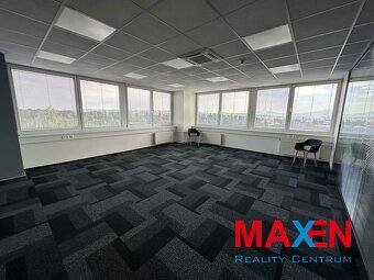 Prenájom: MAXEN, Administratívny priestor 660 m2 , 3. posc - 13