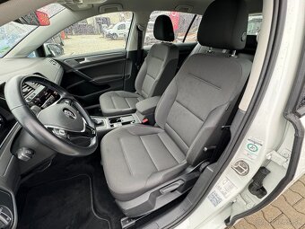 Volkswagen Golf e VIRTUAL KOKPIT TEPELNÉ ČERPADLO - 13